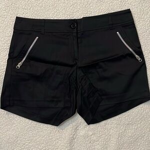Courtenay Black Shorts Size 10
